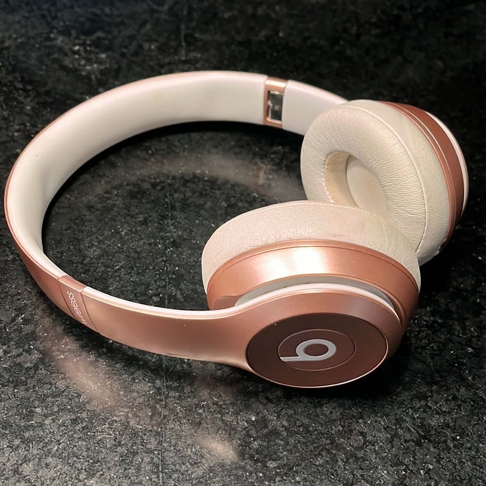 Rose Gold Beats